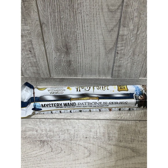 Special Edition Harry Potter Mystery Wand Patronus Series Wizard Wand New Sealed - Picture 1 of 2